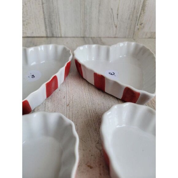 Valentine Pacific Island Creations ceramic heart striped dish set - Picture 4 of 7